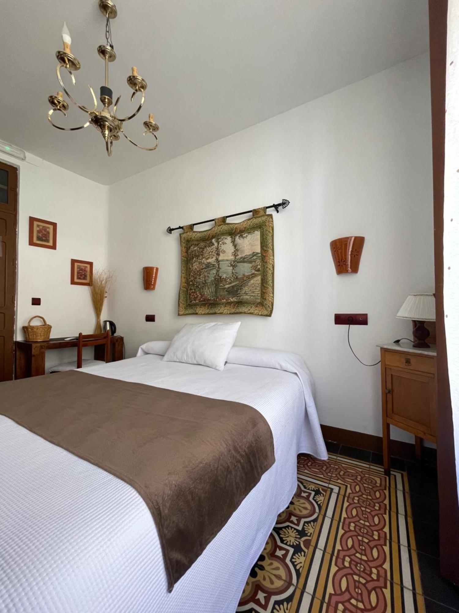 La Magnolia Hotell La Puerta de Segura Exteriör bild